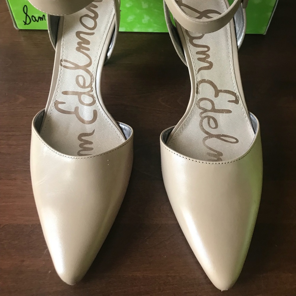 NWB Nude heels Sam Edelman Sz 7 Ankle strap